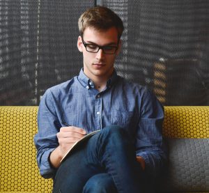 photographie d'un jeune entrepreneur